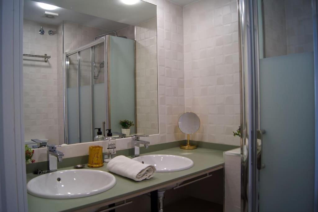 Roch - Stylish Apartment Near Metro Sevilla Exteriér fotografie